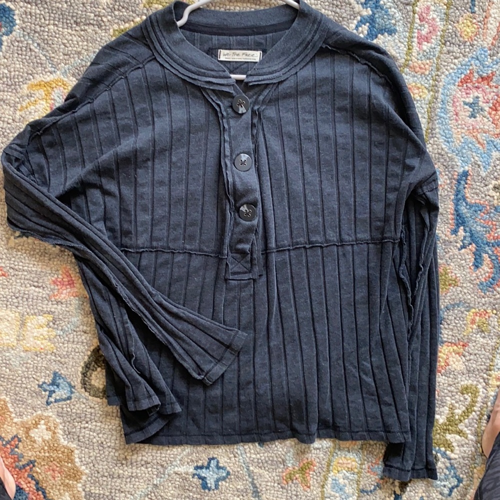 Free People Grey Button l/s top